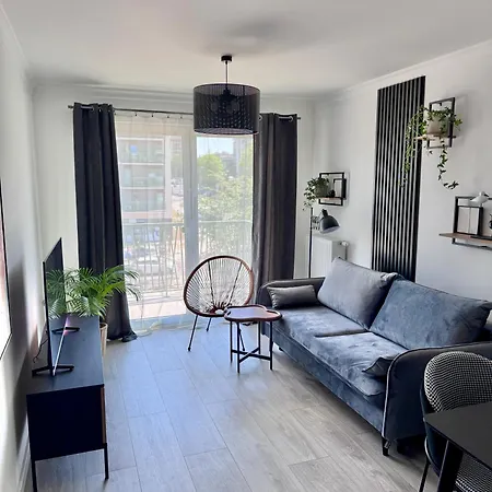 C- Home4u-11- 48 M2, Close To Aquapark, Up To 4 People, Underground Parking Apartment Krakow