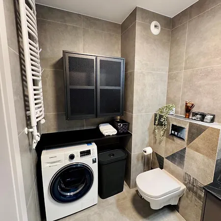 Lägenhet C- Home4u-11- 48 M2, Close To Aquapark, Up To 4 People, Underground Parking *